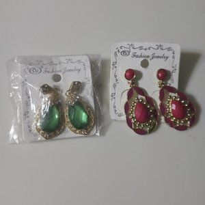 Lot of new in package teardrop earrings